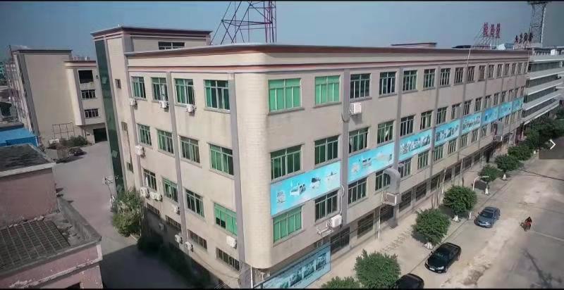 Dongguan Osmanuv Machinery Equipment Co., Ltd ligne de production en usine