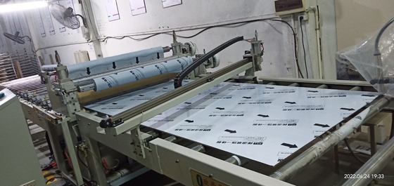 Machine de laminage de film à 100 m/min avec système de commande PLC