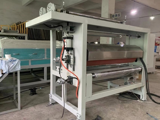 Machine de gravure UV à LED avec vitesse de 1 à 10 m/min pour la production