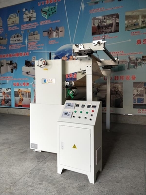 Plan de carton ou de plastique ou de verre 360-410V/50HZ Voltage Machine de laminage de film avec 6300*1550*1200mm dimension globale