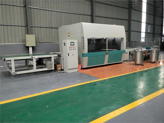Pour le traitement de surface 0-3m/Min Machine de revêtement par pulvérisation de la vitesse de revêtement de 1000 mm Longueur minimale d'usinage et largeur de pulvérisation de 300 mm