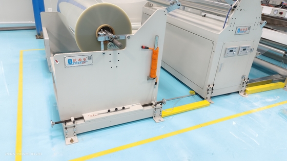 Machine de revêtement UV haute automatisation pour des performances de revêtement de haute précision