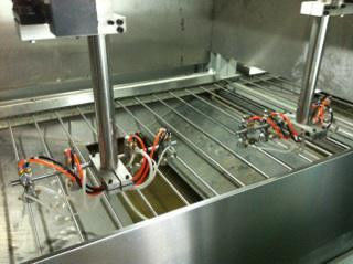 Ligne de revêtement par pulvérisation de peinture UV pour la finition des panneaux stratifiés et le séchage instantané