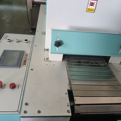 Machine de durcissement UV à LED personnalisable à 10 m/min pour différentes applications