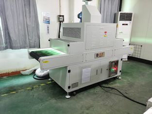 0-15m/min Système de durcissement UV avec refroidissement par air Améliorez votre processus de production