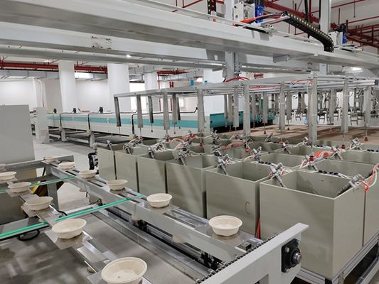 Machine de revêtement par rotation à 24 stations pour le moulage de pâte à papier à base de fibres à revêtement de barrière