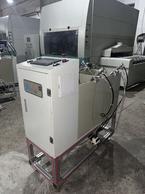 Couche de R&D à deux stations pour les tests sur plusieurs substrats. Plateforme flexible pour la pâte moulée et au-delà.