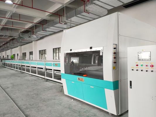 Machine de revêtement par pulvérisation de fibres d'emballage industriel avec système de pulvérisation réciproque de précision pour le carton recyclé