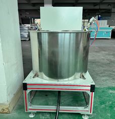 Essai de vaisselle avec un instrument de revêtement par centrifugation de fibres, résistant à l'eau et à l'huile