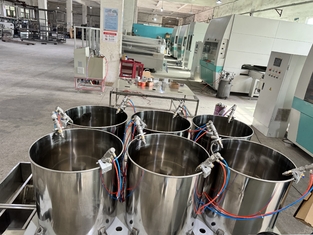 Revêtement de plateau en fibre pour bol résistant à l'eau chaude et à l'huile à haute température pour machine d'enduction par centrifugation à six stations pour bambou, papier et canne à sucre