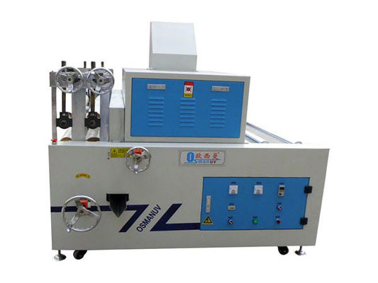 UV Coating Machine UV Printing Machine Company pour le plancher ou les meubles ou le revêtement en bois d'artisanat ou de panneau mural