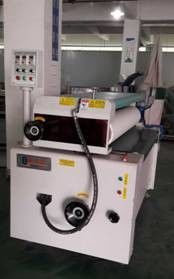 Équipement de revêtement de rouleau de W620mm 3.75KW/machine de revêtement UV pour le bois