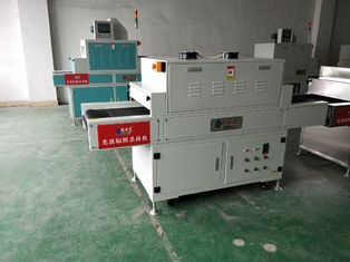 Machine d'irradiation UV de longueur d'onde 365 nm à haute intensité et taille 120*80*50 cm