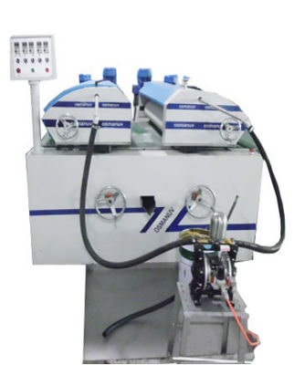 petit pain efficace de largeur de 1320mm pour rouler l'utilisation de forces de défense principale de la machine de revêtement 5m/Min