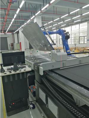 Réduisez en pulpe le système robotique de moulage 380V 50HZ de pistolage
