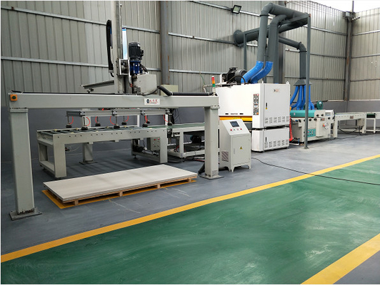 Machine de revêtement UV du contrôle 4.5KW de PLC de Mitsubishi pour le panneau de silicate de calcium