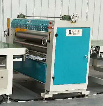équipement de revêtement de rouleau de largeur de 1300mm pour le panneau de silicate de calcium