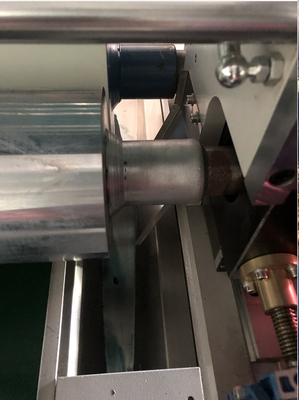 Niveau sonore ≤ 75 dB Machine de fabrication de rouleaux de convoyeur avec épaisseur maximale de revêtement 0,2-8 mm