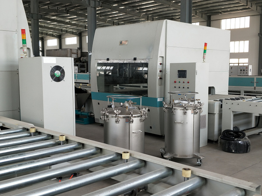 Largeur à grande vitesse de 3m/Min Spray Coating Machine With 1000mm pour l'usage industriel