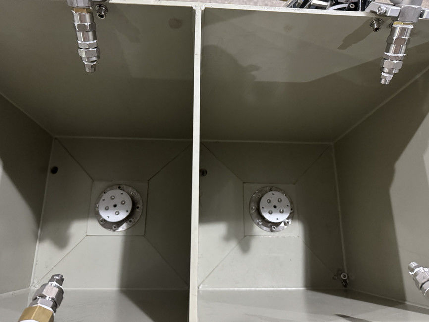 Couche de R&D à deux stations pour les tests sur plusieurs substrats. Plateforme flexible pour la pâte moulée et au-delà.