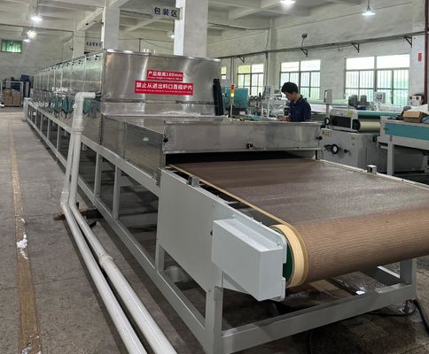 Machine de séchage à micro-ondes à refroidissement par eau de puissance 85 kW 9e étape