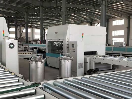 Le circuit de commande fond la machine UV de vernis/pulvérise l'équipement de revêtement