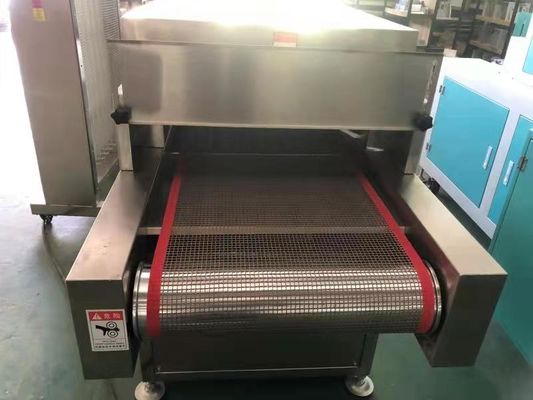 Machine d'irradiation UV en acier inoxydable de 120*80*50 cm avec plage de commande du chronomètre 0-99min