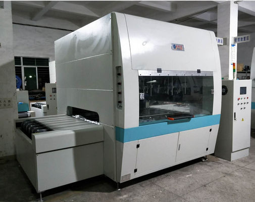 Machine de revêtement par pulvérisation liquide avec hauteur de pulvérisation de 0 à 1000 mm pour alimentation AC220V/50HZ